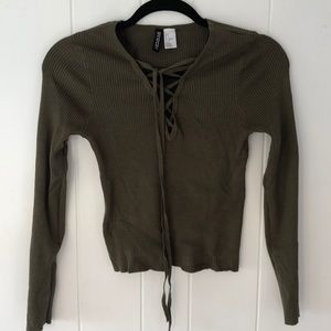 HM green tie front sweater long sleeve